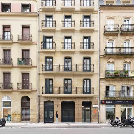 Limehome Zubieta Kalea *